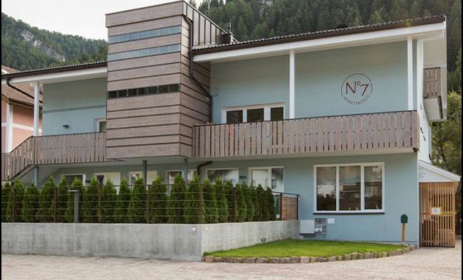 2-3-demetz-barbara-dachanhebung